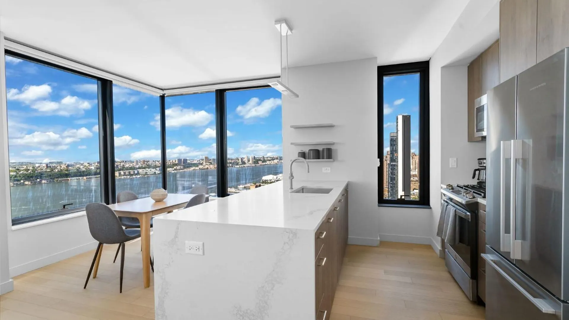 ניו יורק Modern Stylish 2Br 2Ba Apartment In Hudson Yard 0*, ניו יורק