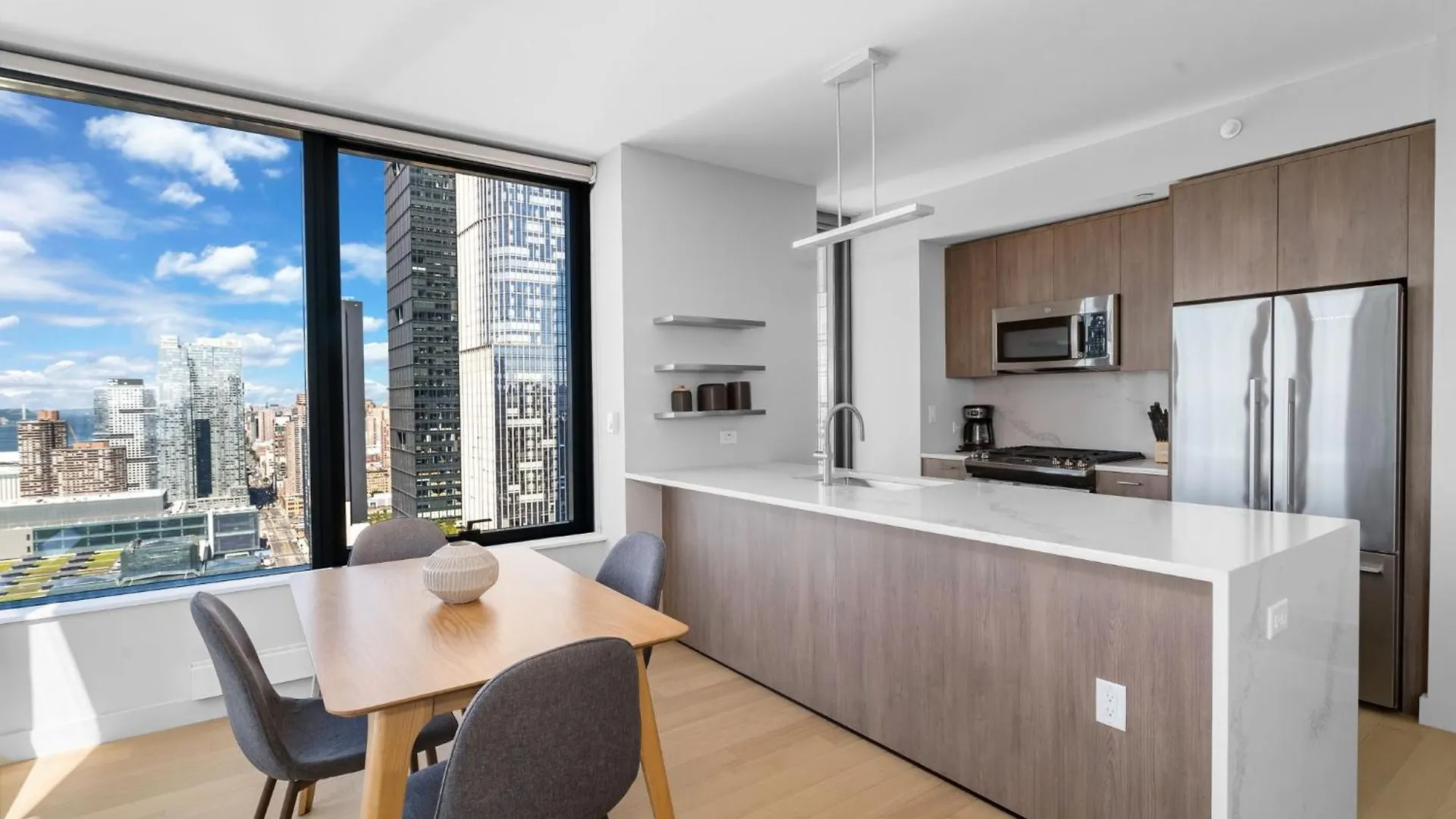 Modern Stylish 2Br 2Ba Apartment In Hudson Yard Nowy Jork